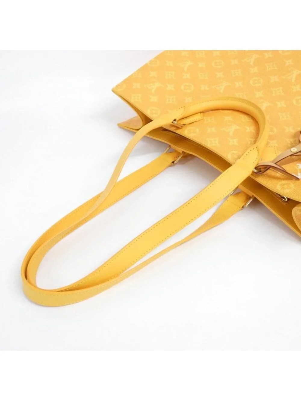 Louis Vuitton Monogram Heritage Sac Plat